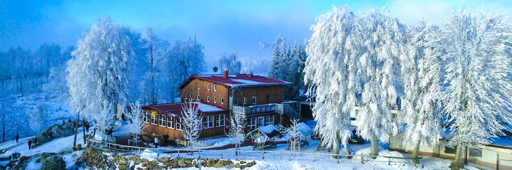 Wachbergbaude im Winter - Drohnenaufnahme